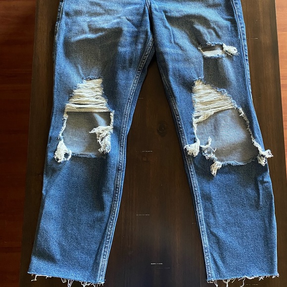 Hollister curvy ultra high rise vintage straight - Picture 4 of 6